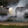 La fumée s'intensifie